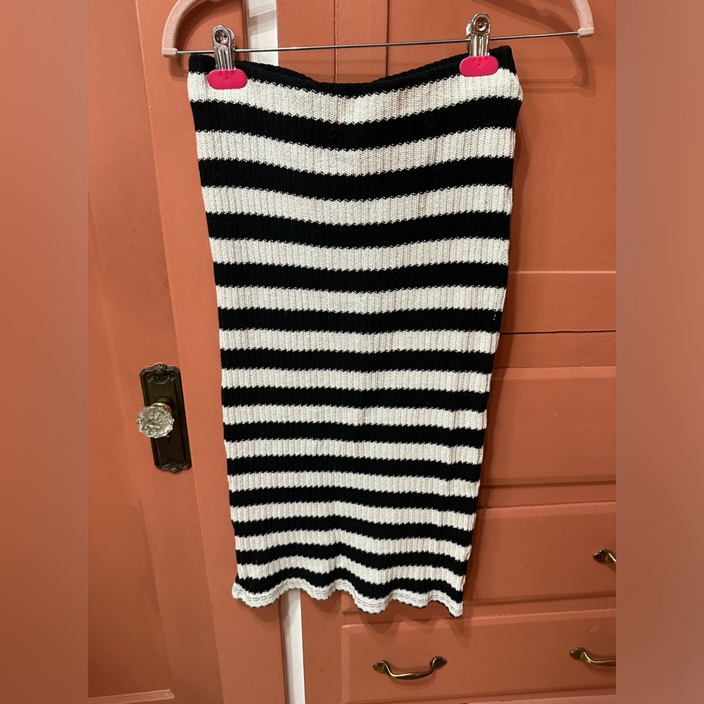 Zara black-and-white skirt Size/ US:M